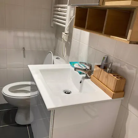 Apartment Meuble Gambetta Paris