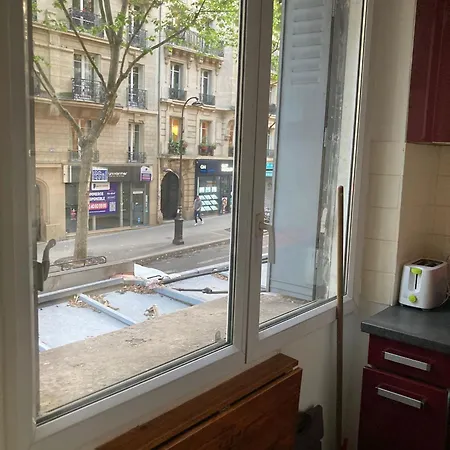 Meuble Gambetta * Παρίσι